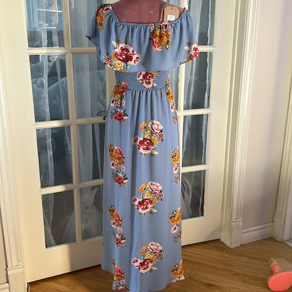 Blue floral off the shoulder long asymmetrical dress - Picture 4 of 6